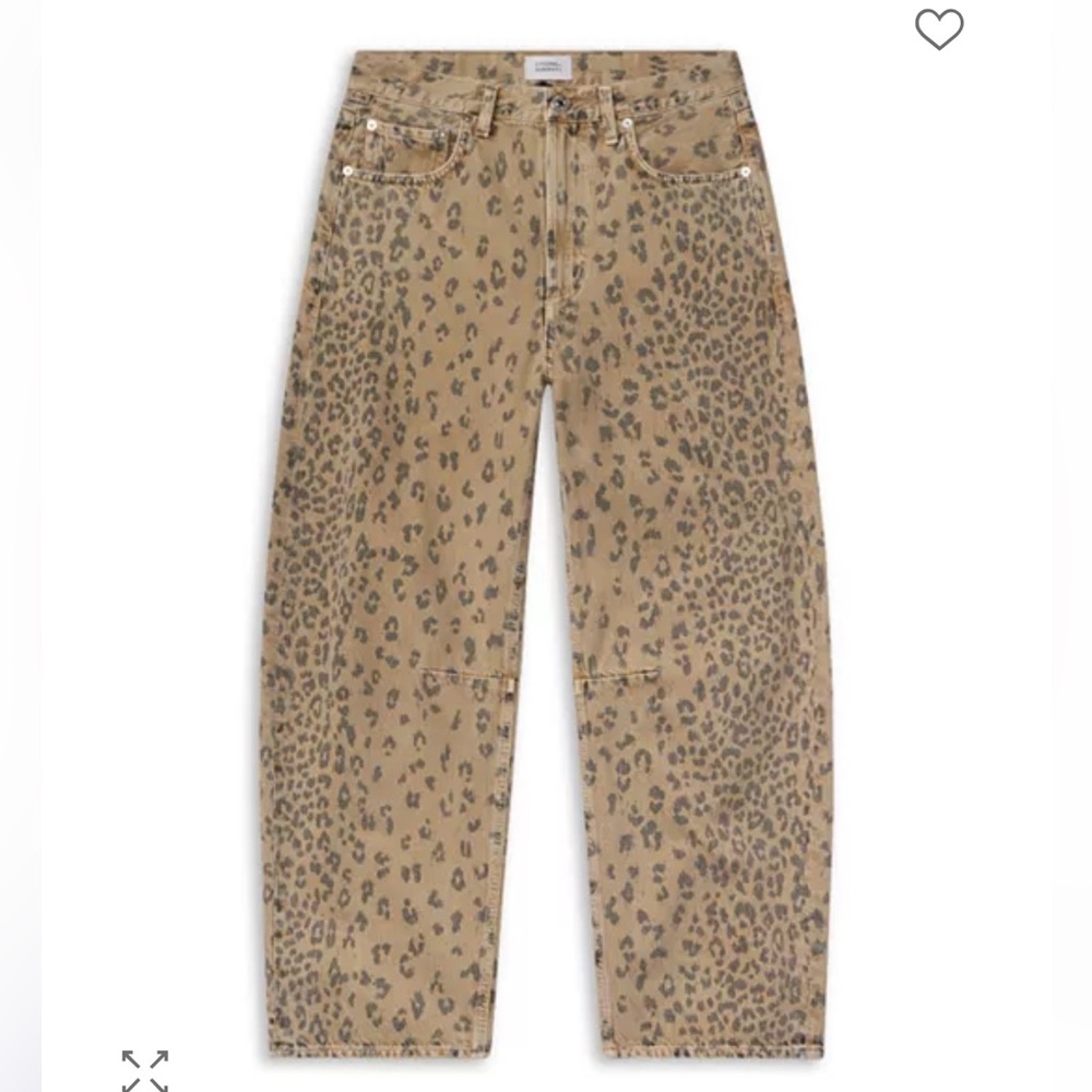 Citizens Of Humanity Miro Relaxed Barrel Silhouette in Natural Cheetah 26